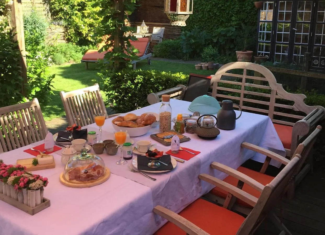 Couette-café B&B Bella En Basiel Bruges